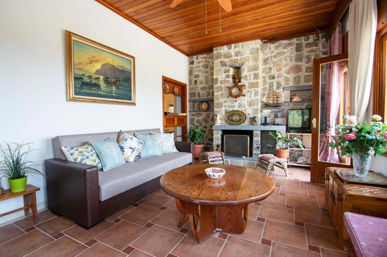Clio Beach House By Travel Pro Services - Metochi Halkidiki Sozopoli Eksteriør billede