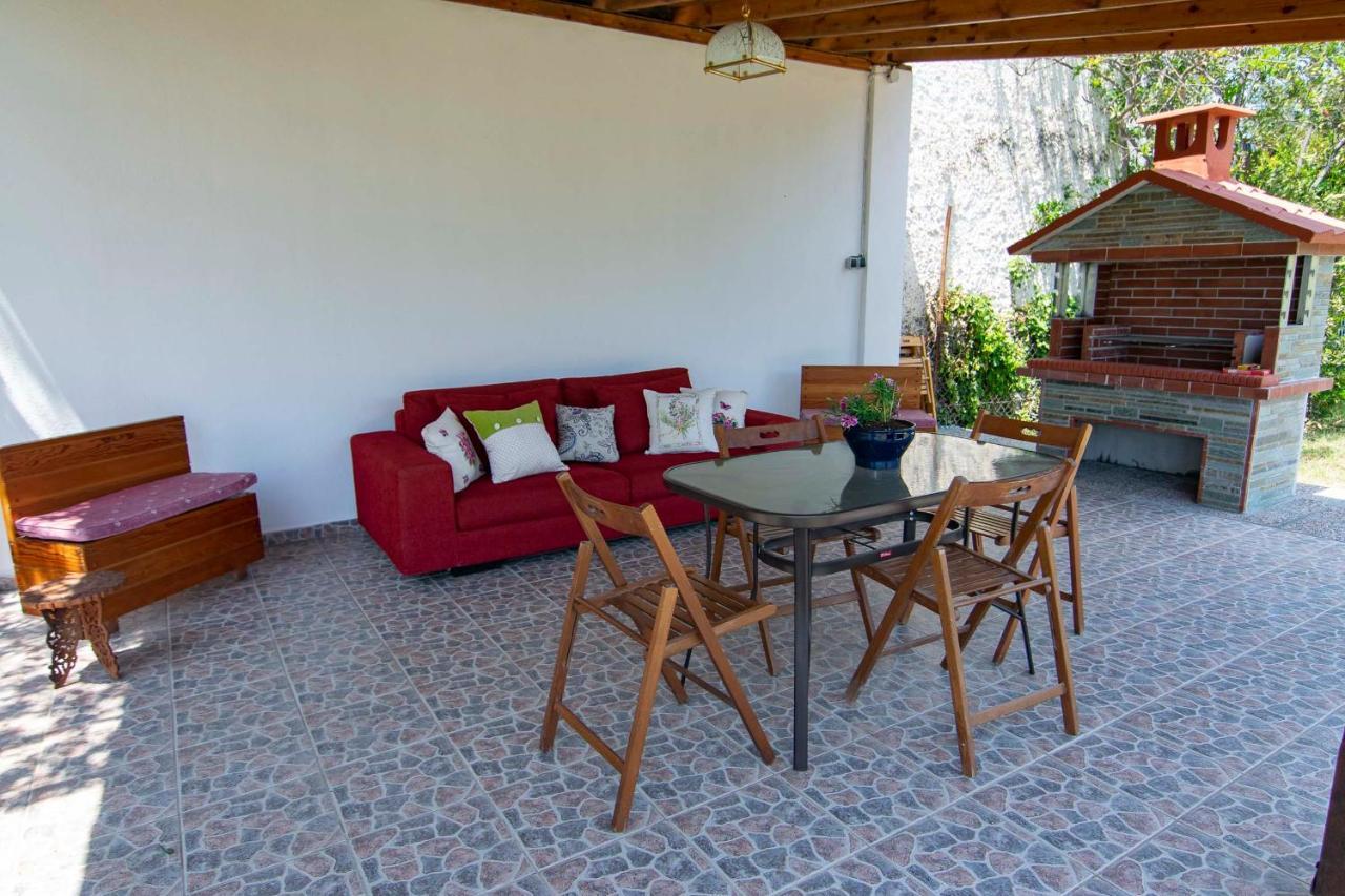 Clio Beach House By Travel Pro Services - Metochi Halkidiki Sozopoli Eksteriør billede