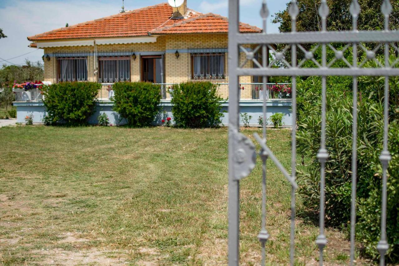 Clio Beach House By Travel Pro Services - Metochi Halkidiki Sozopoli Eksteriør billede